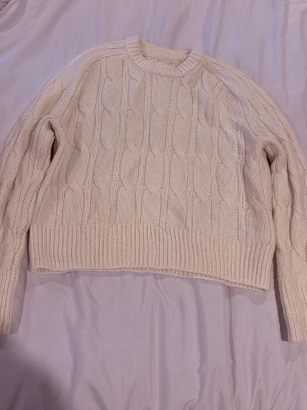 Abercrombie & Fitch Cream Cable Crewneck Sweater
